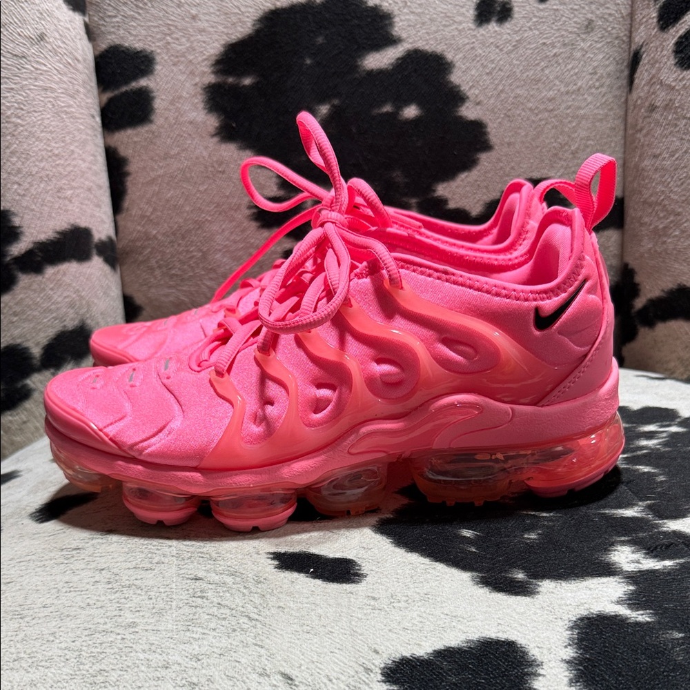 Women’s Nike Vapormax Plus Sneakers